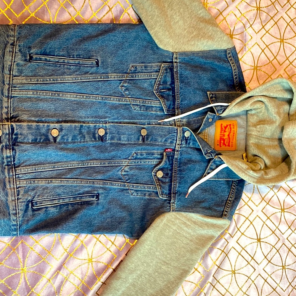 Levi’s Mens hybrid trucker